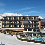 & Weiden Hotel Schladming