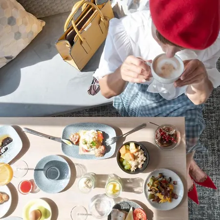 Apart & Suiten Hotel Weiden Hotel 4*