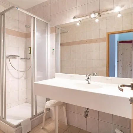 Hotell & Weiden