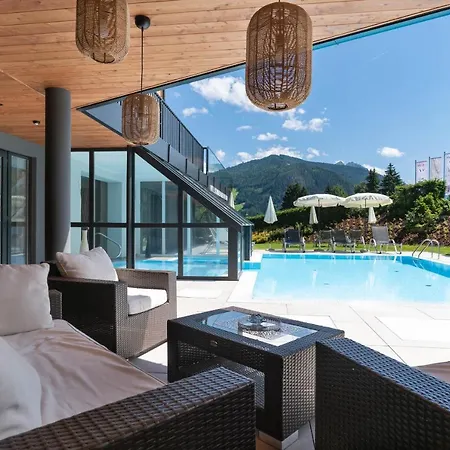 Apart & Suiten Hotel Weiden Hotel 4*