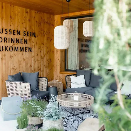 & Weiden Schladming